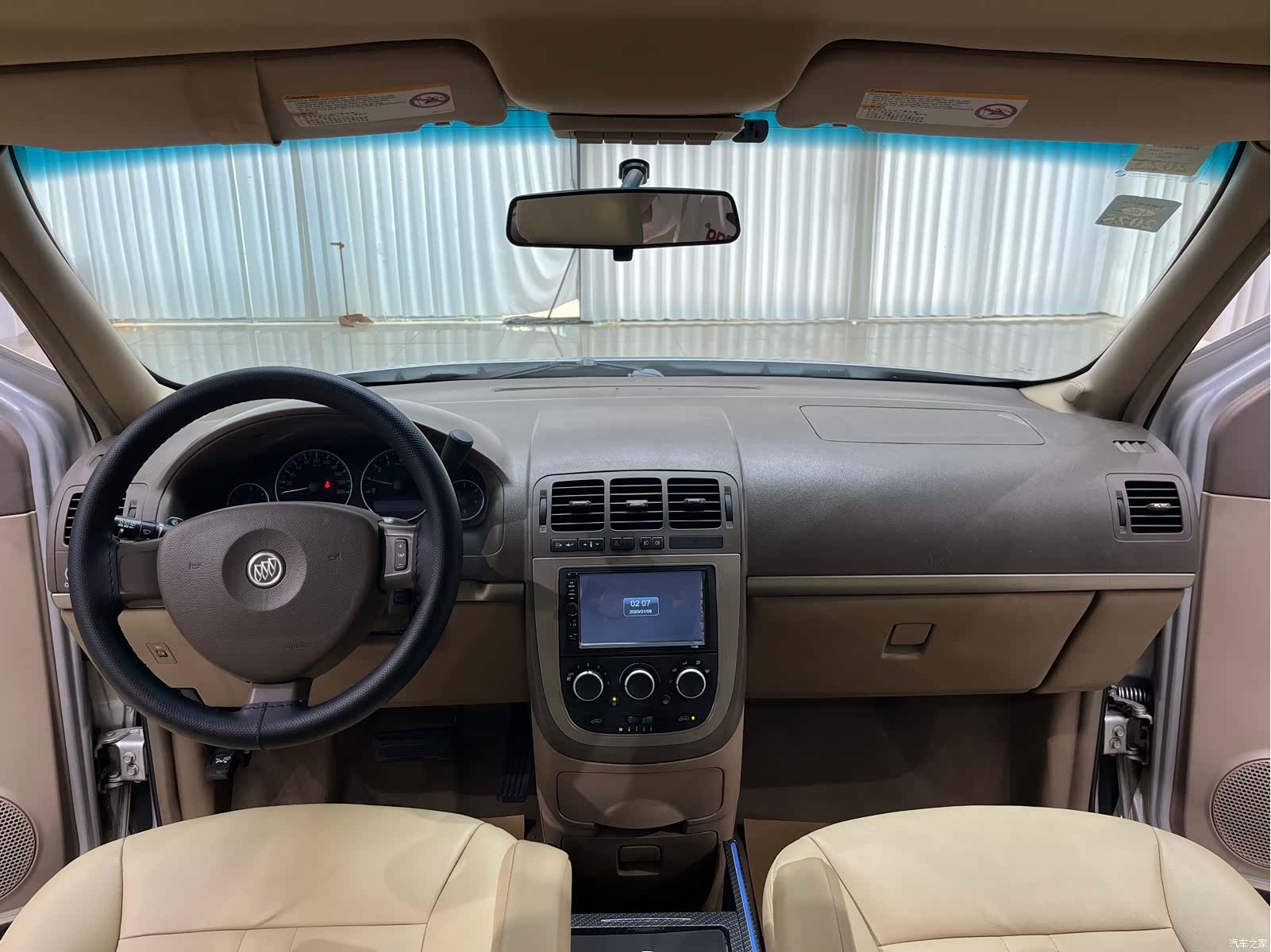 Buick GL8, 2012 13