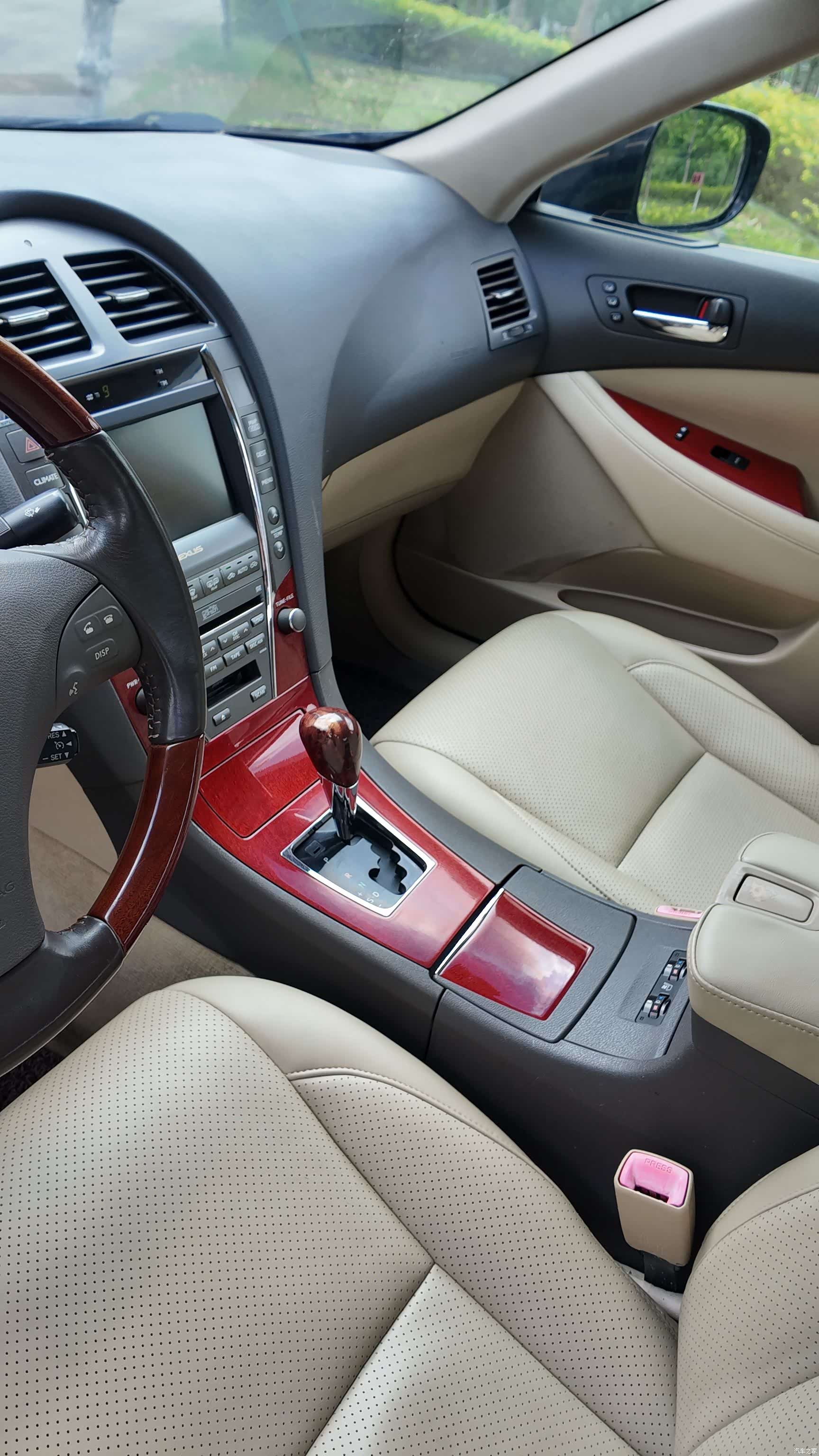 Lexus ES, 2009 36