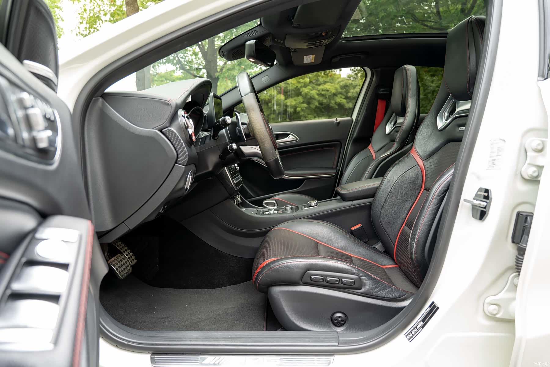Mercedes-Benz A-Class, 2016 10