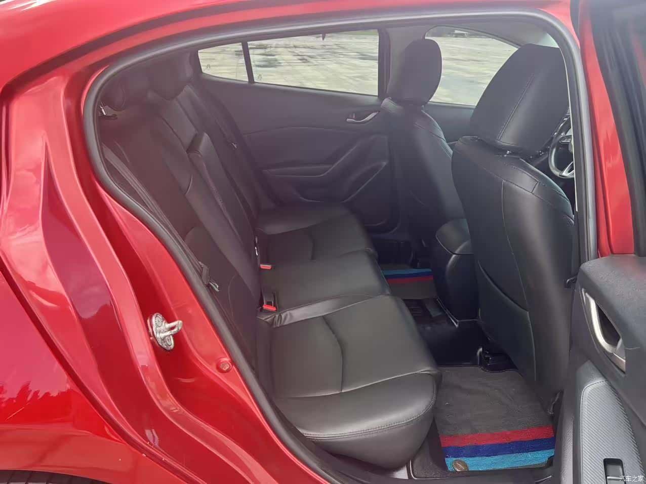 Mazda Mazda3, 2016 10