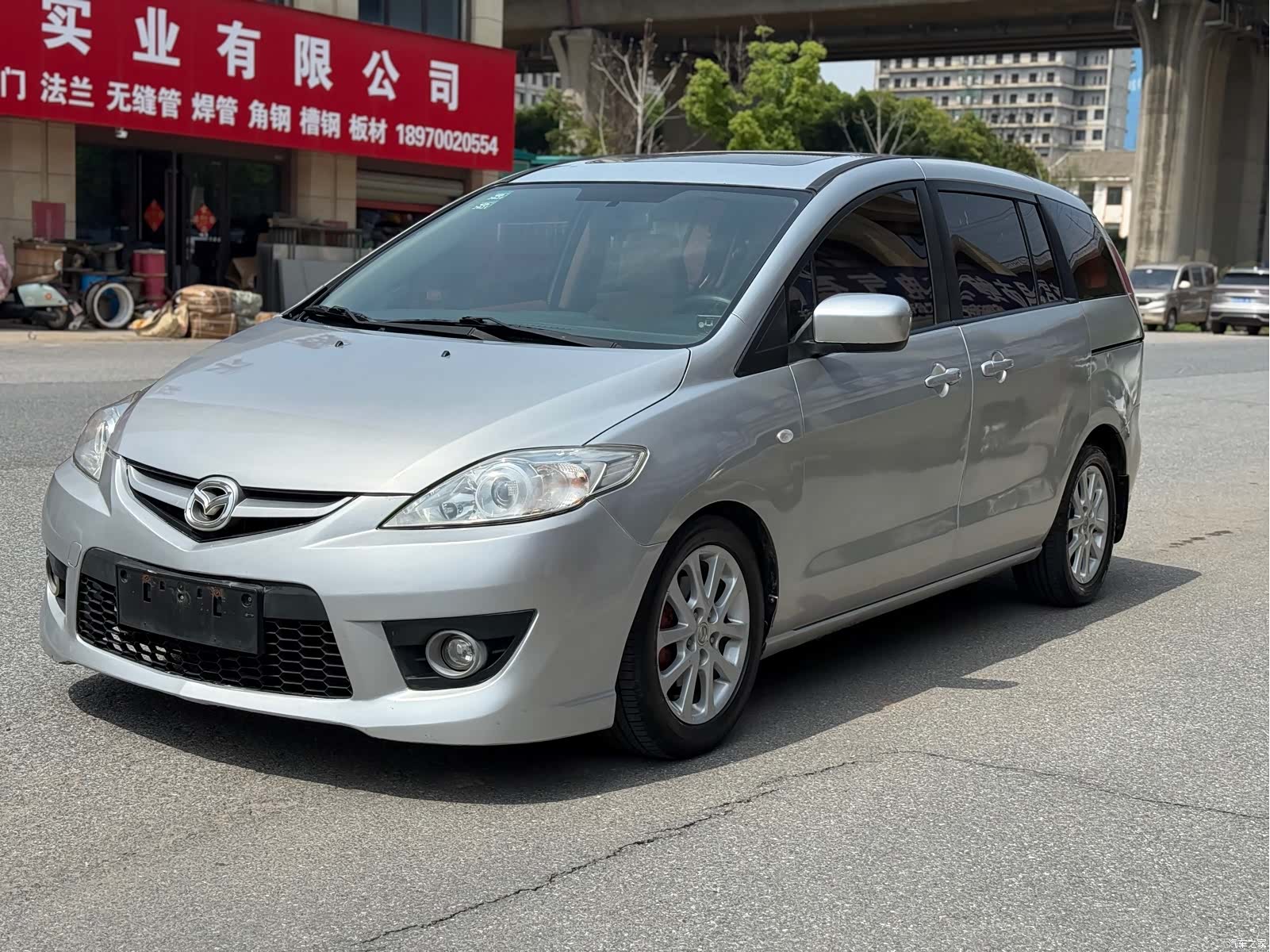 Mazda 5, 2009 3