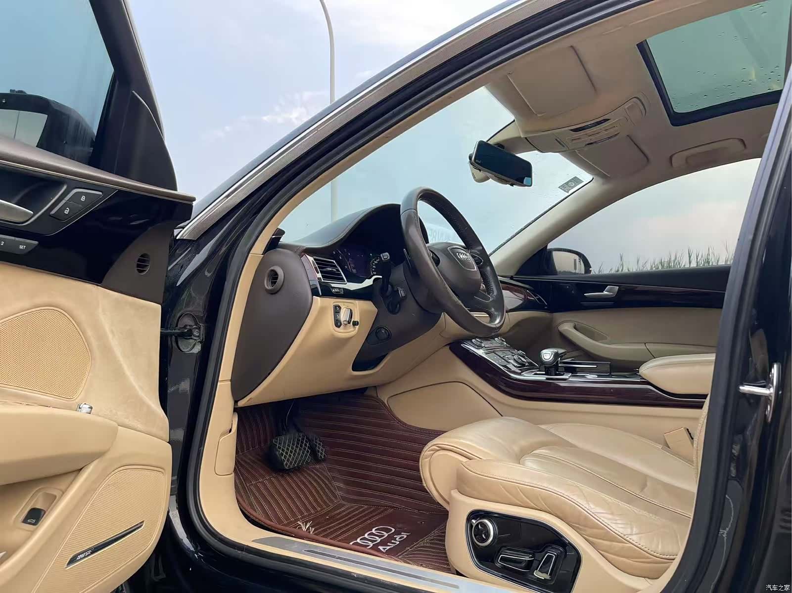 Audi A8L, 2011 15
