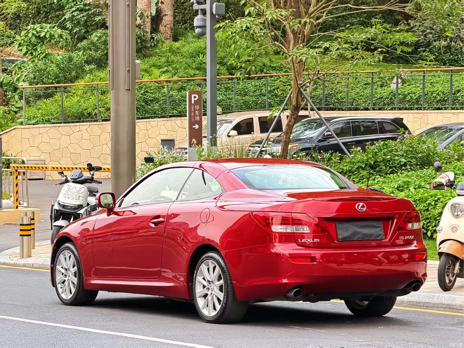 Lexus IS, 2011 7