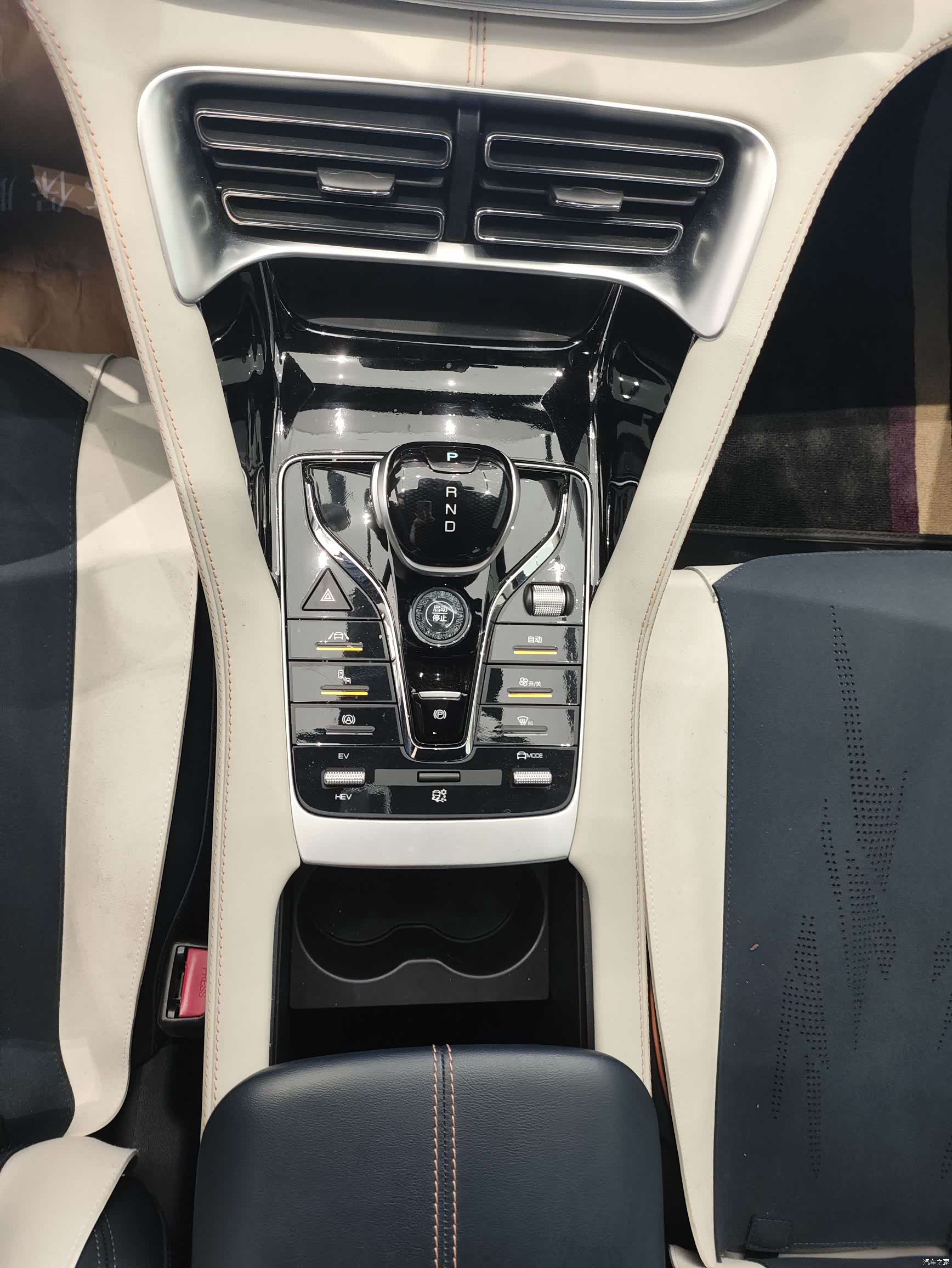 BYD Song, 2022 13