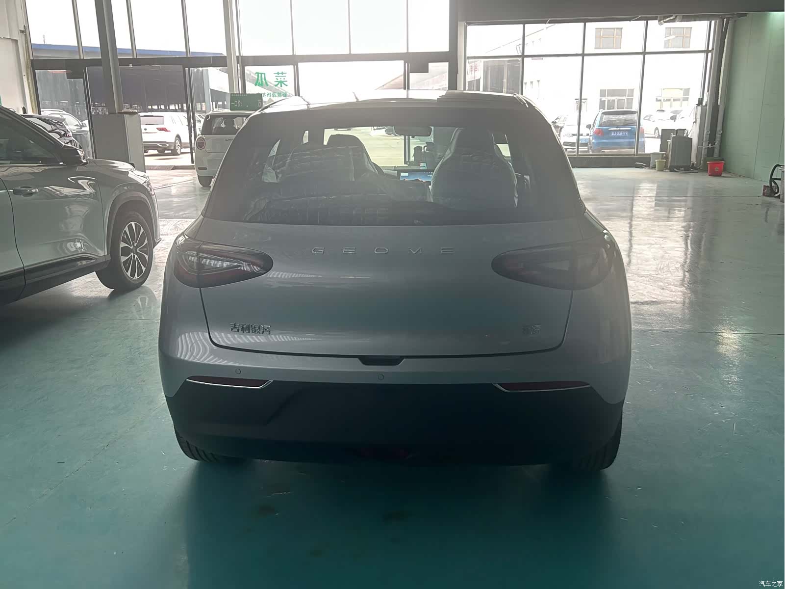 Geely Xingyuan, 2026 все фото