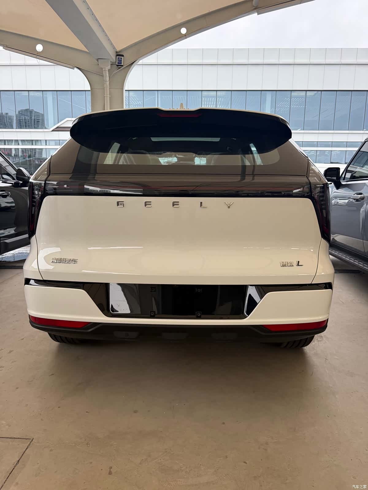 Geely Boyue, 2026 8