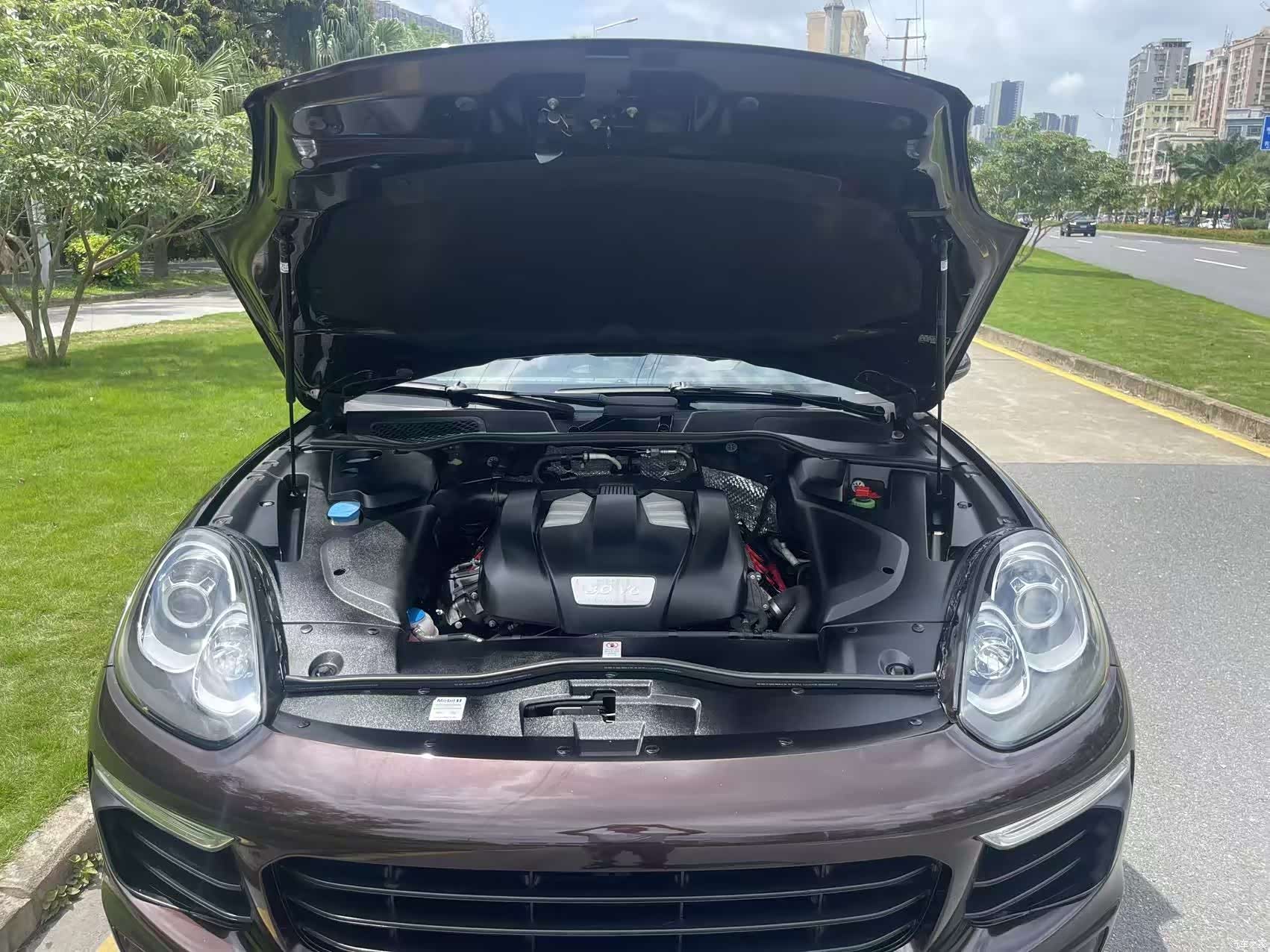 Porsche Cayenne, 2017 9