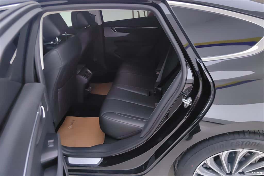 Buick LaCrosse, 2024 11