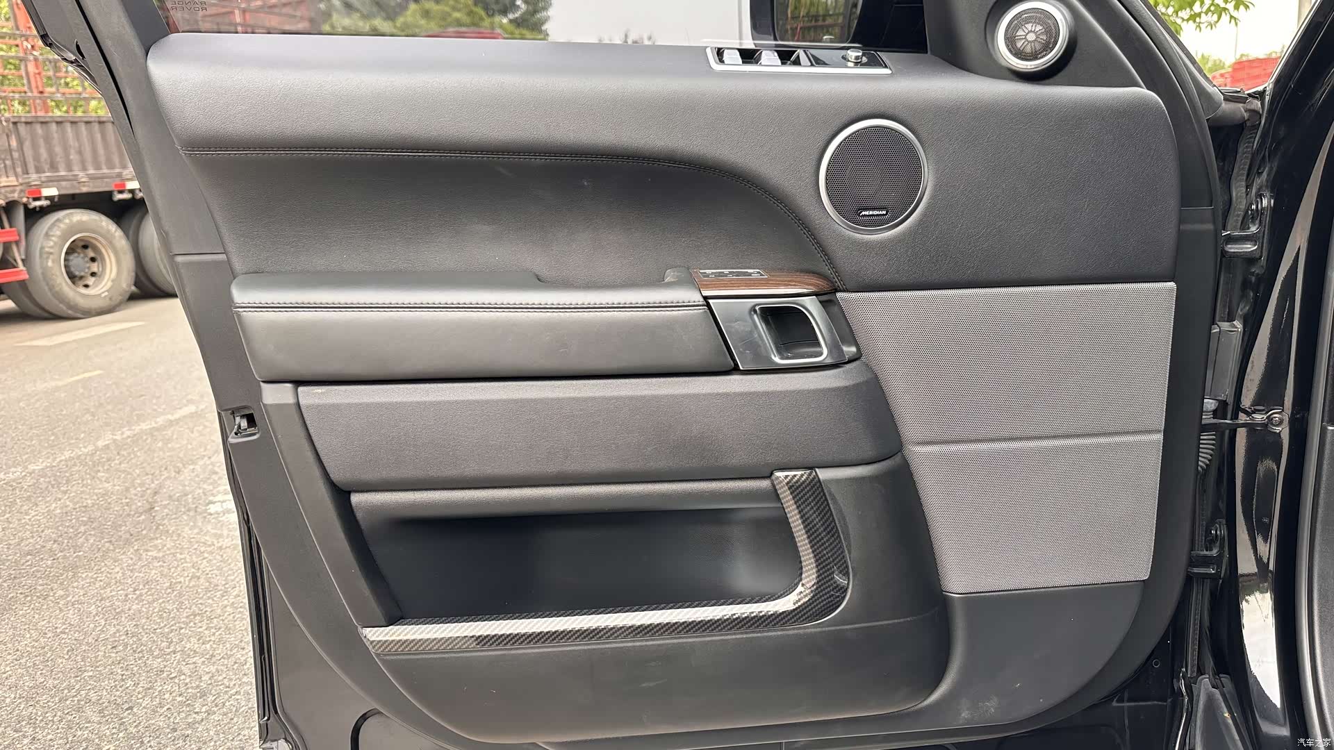 Land Rover Range Rover, 2019 11