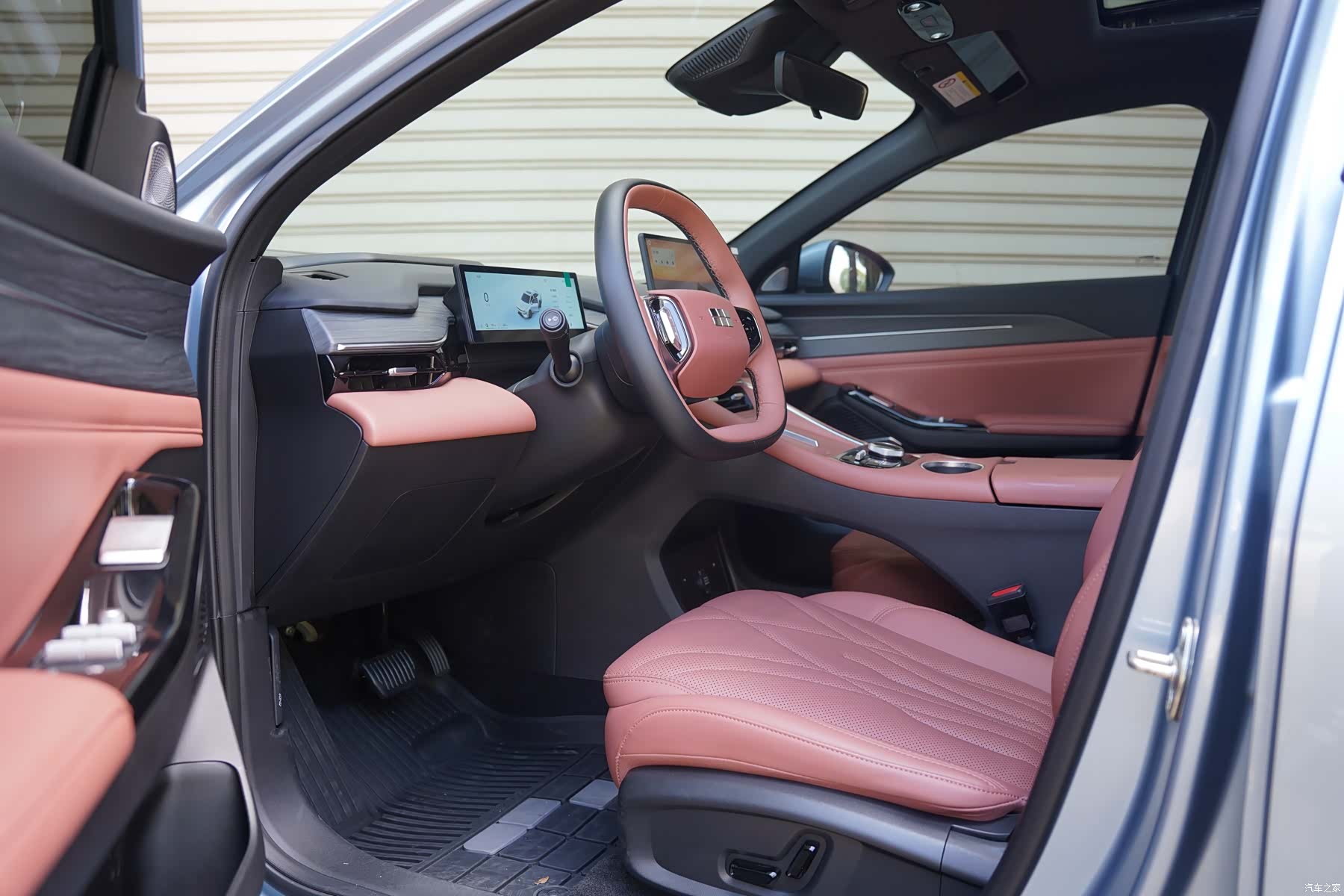 Geely Galaxy L6, 2025 8