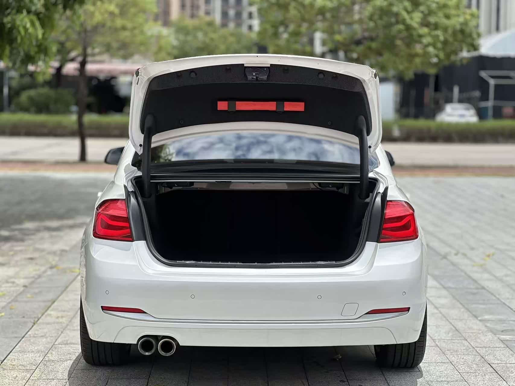 BMW 3 Series, 2018 15