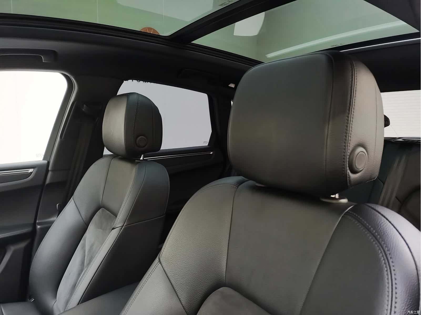 Porsche Macan, 2018 11