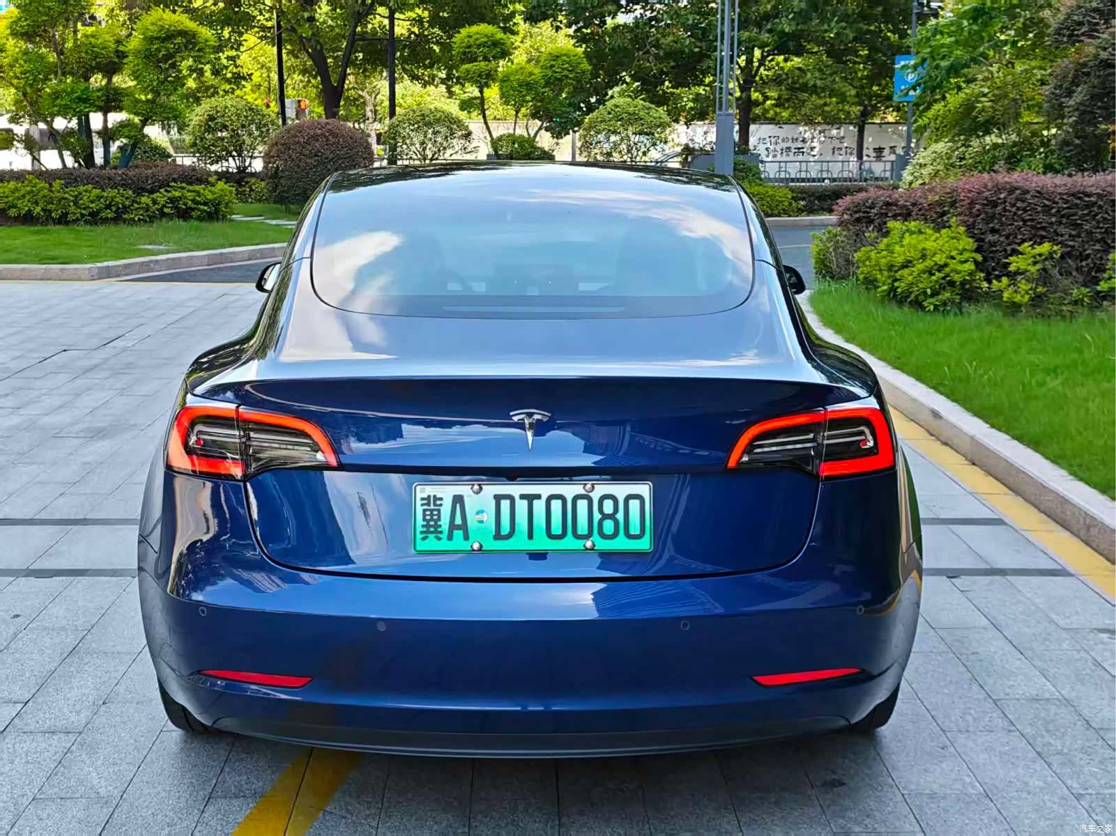 Tesla Model 3, 2022 7