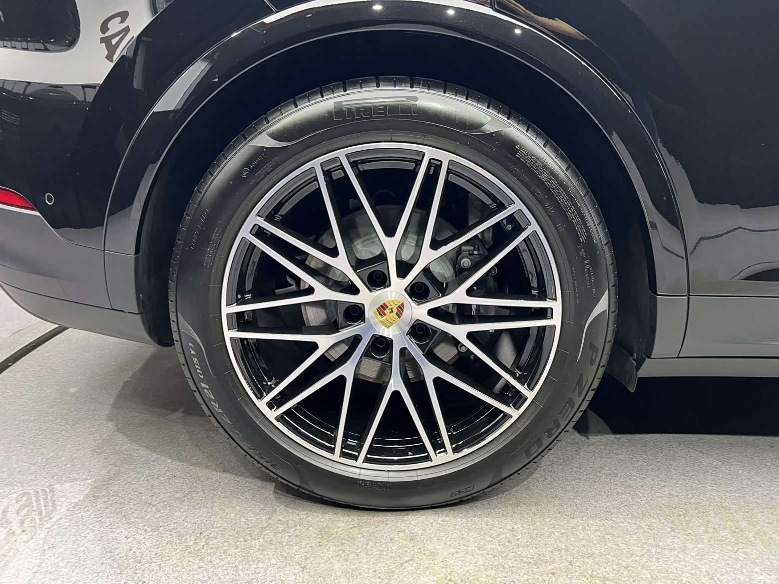 Porsche Cayenne, 2025 все фото