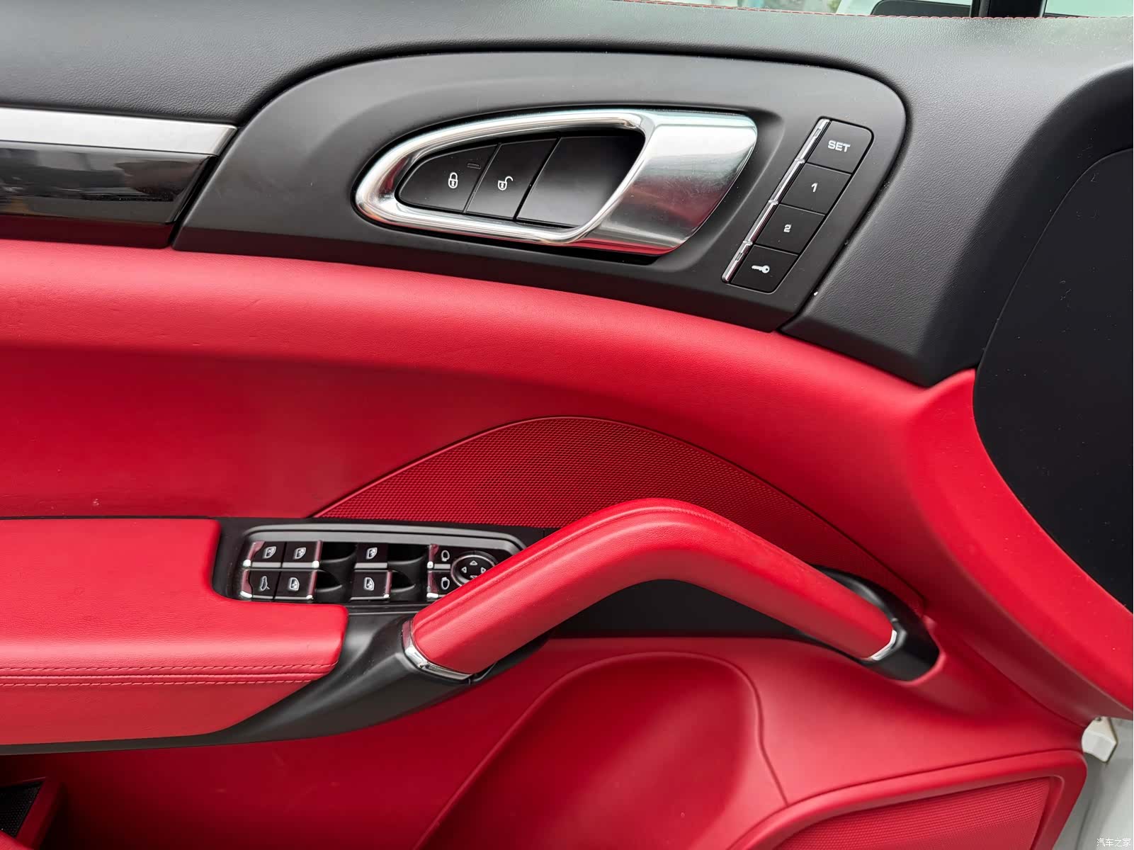 Porsche Cayenne, 2015 10