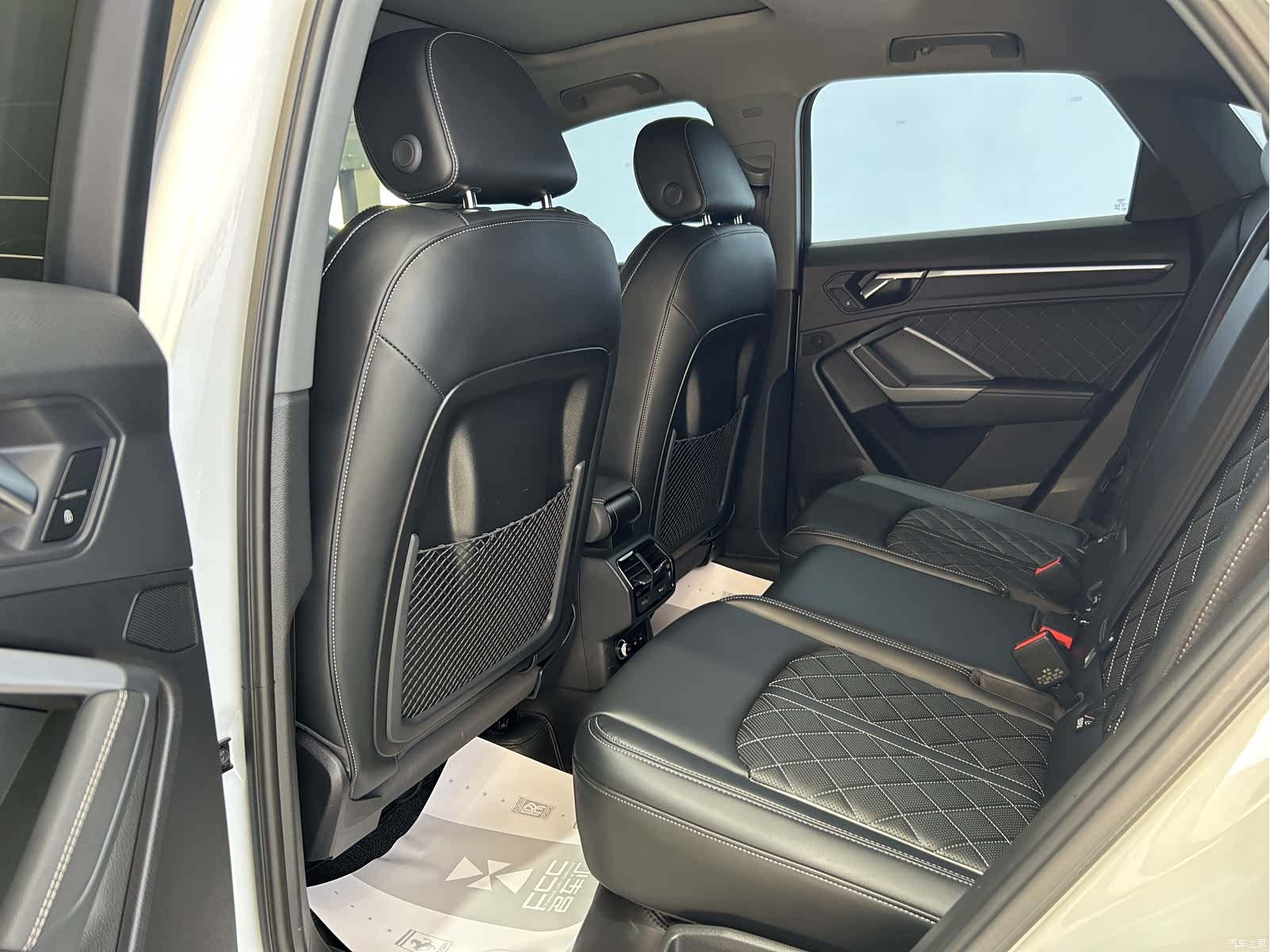 Audi Q3, 2024 17