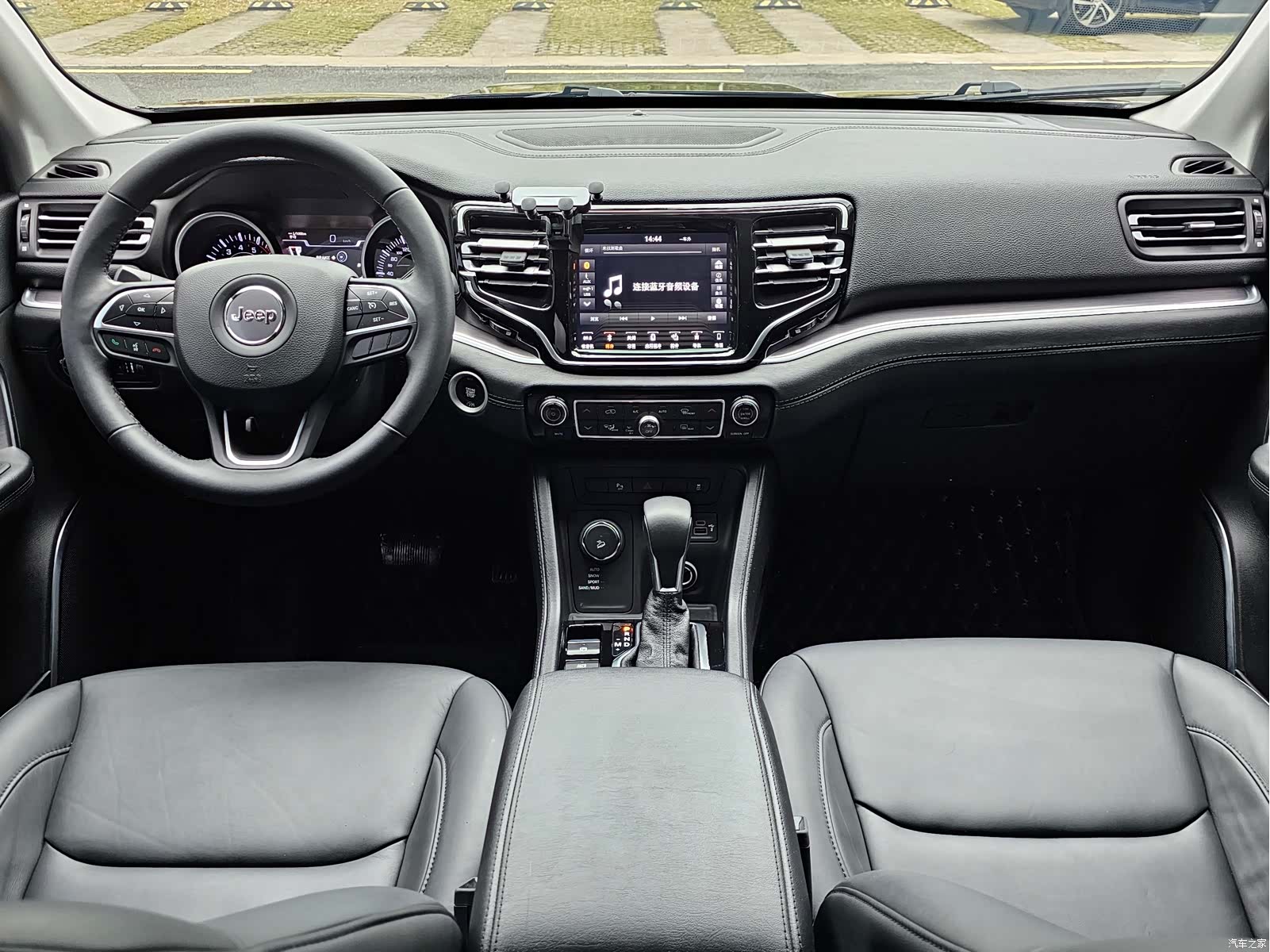 Jeep Grand Commander, 2019 7