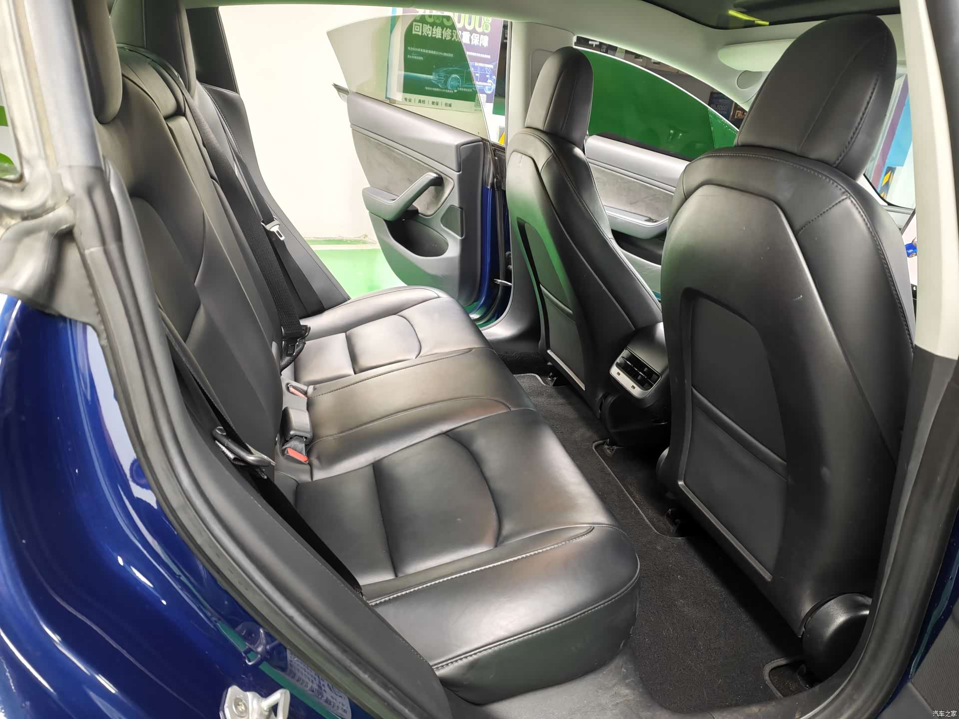 Tesla Model 3, 2019 11