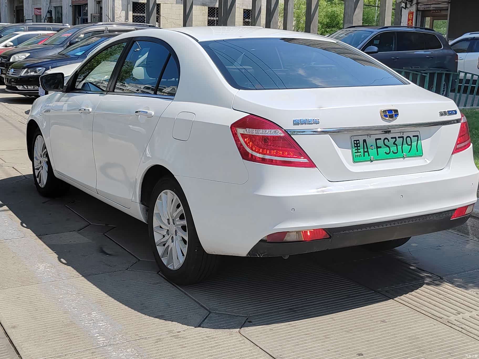Geely Emgrand, 2017 6