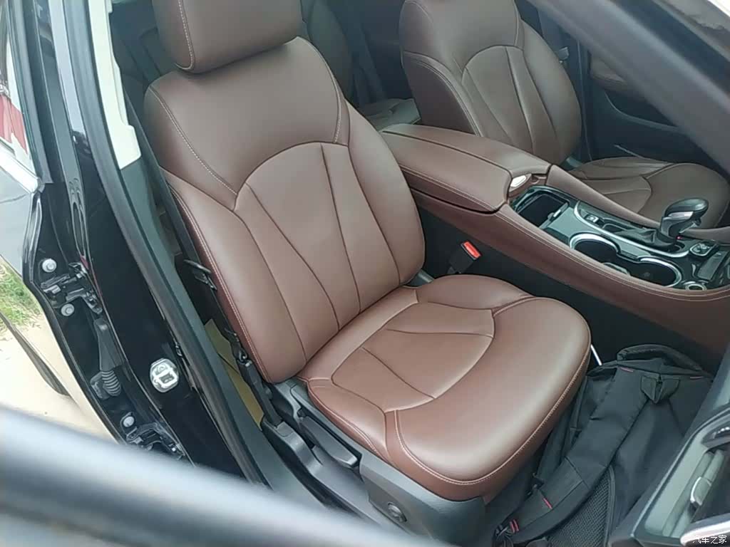 Buick Envision Plus, 2021 25