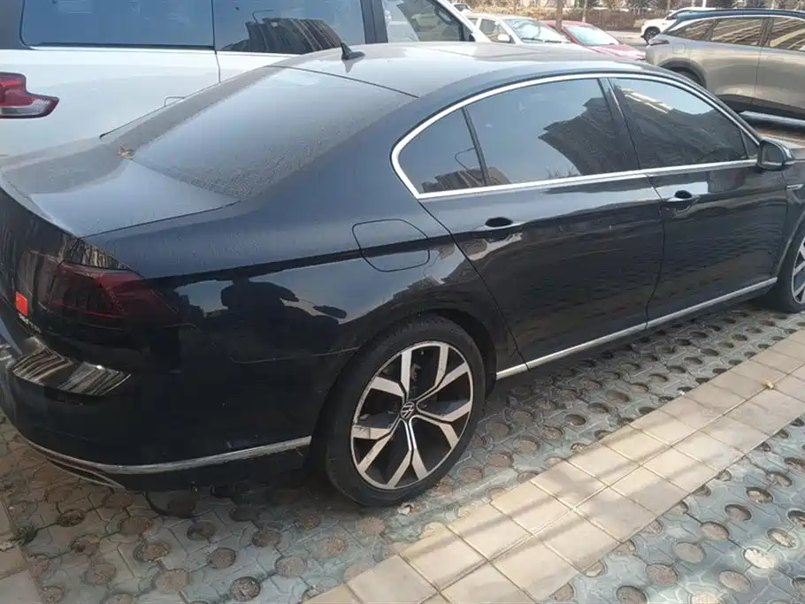 Volkswagen Magotan