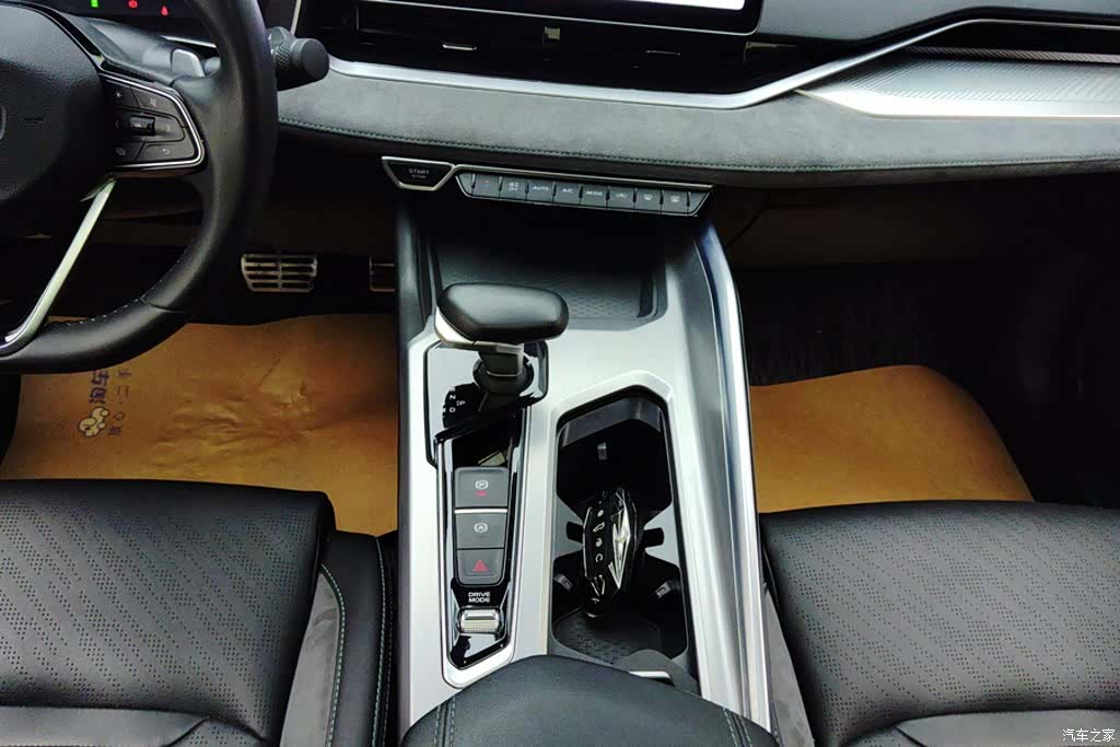 Geely Preface, 2023 16