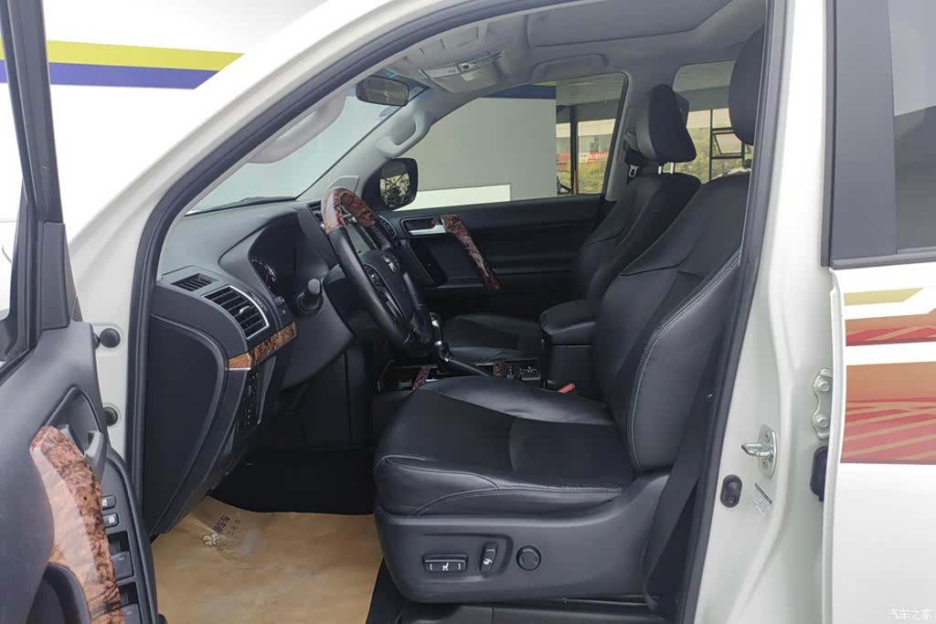 Toyota Prado, 2019 9