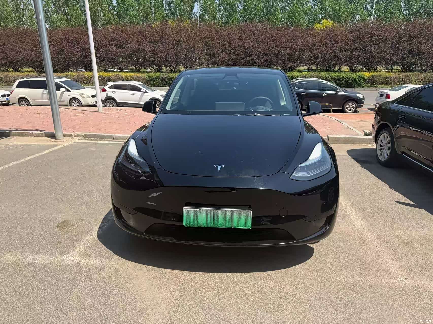 Tesla Model Y, 2022 11