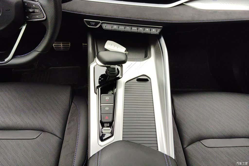 Geely Preface, 2024 16