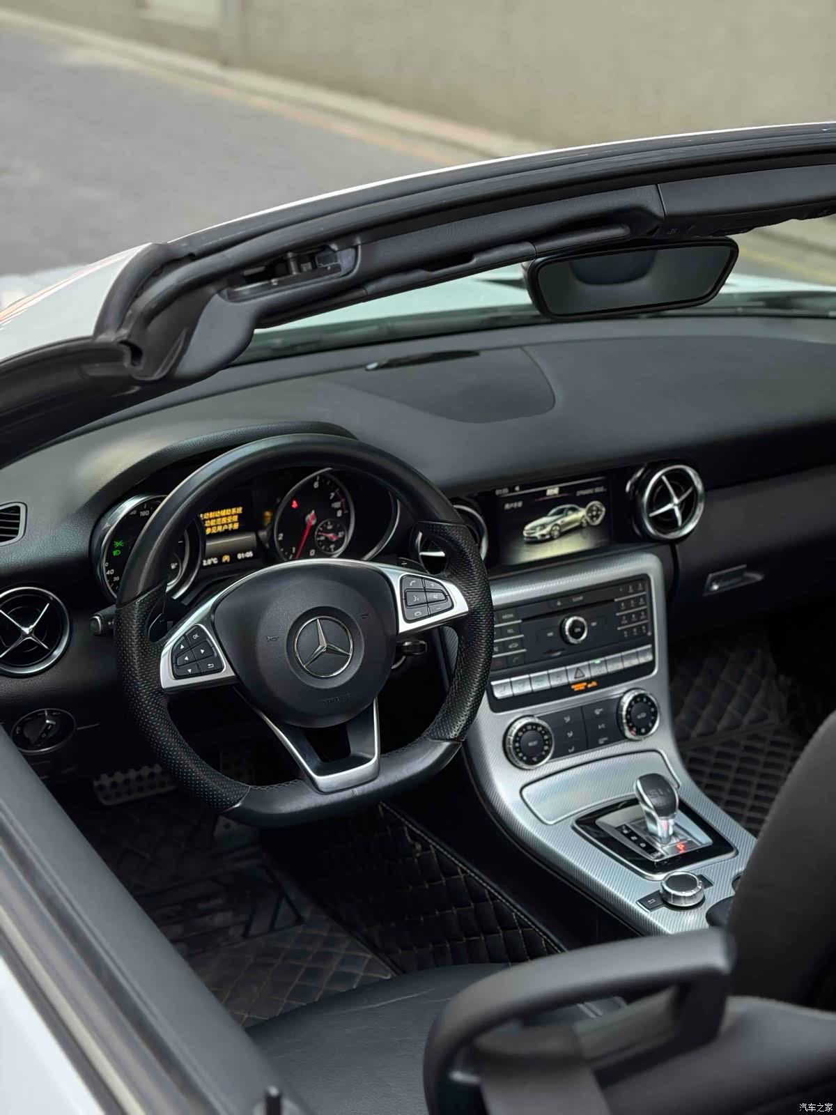 Mercedes-Benz SLC, 2017 7
