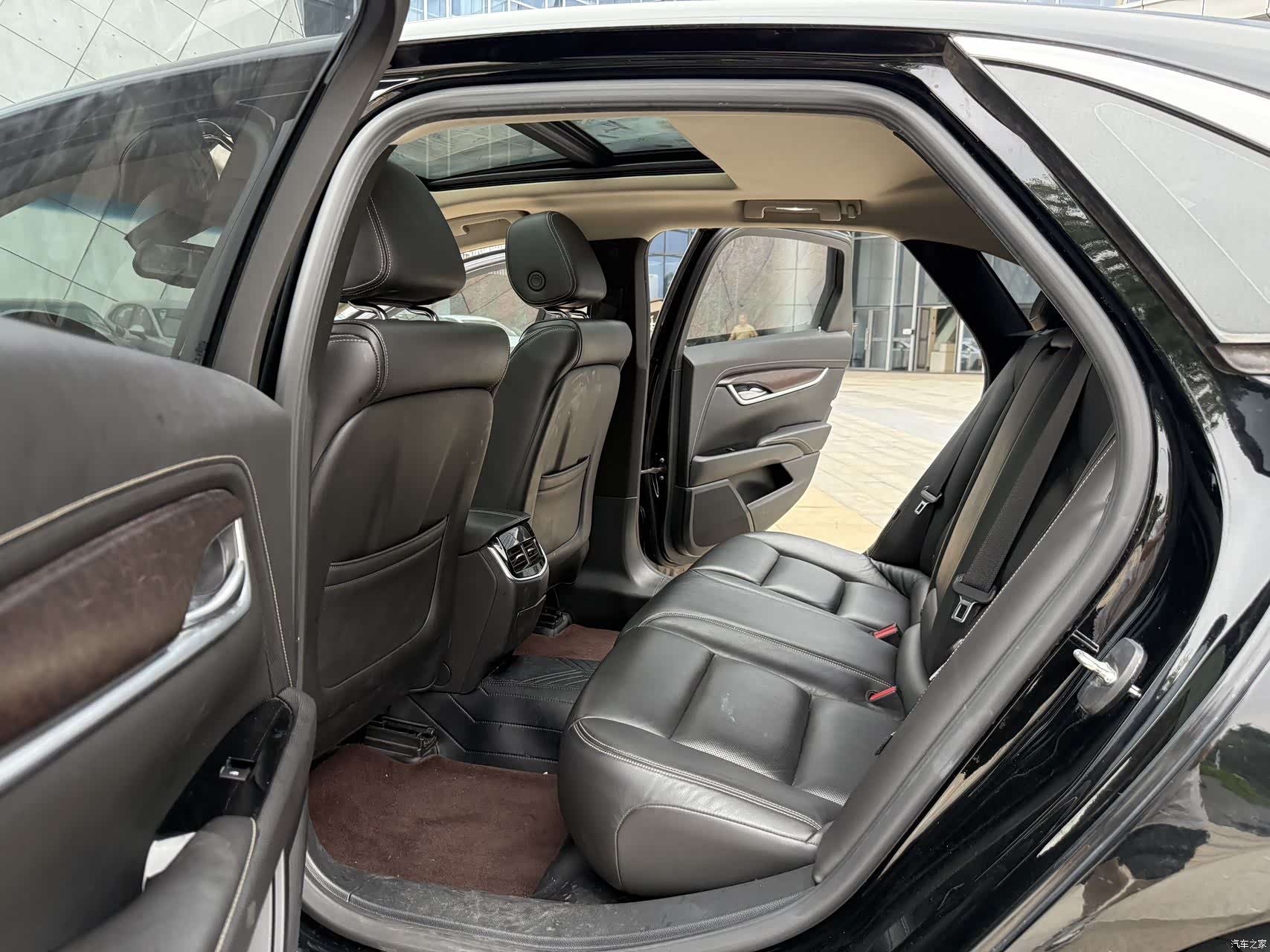 Cadillac XTS, 2019 все фото