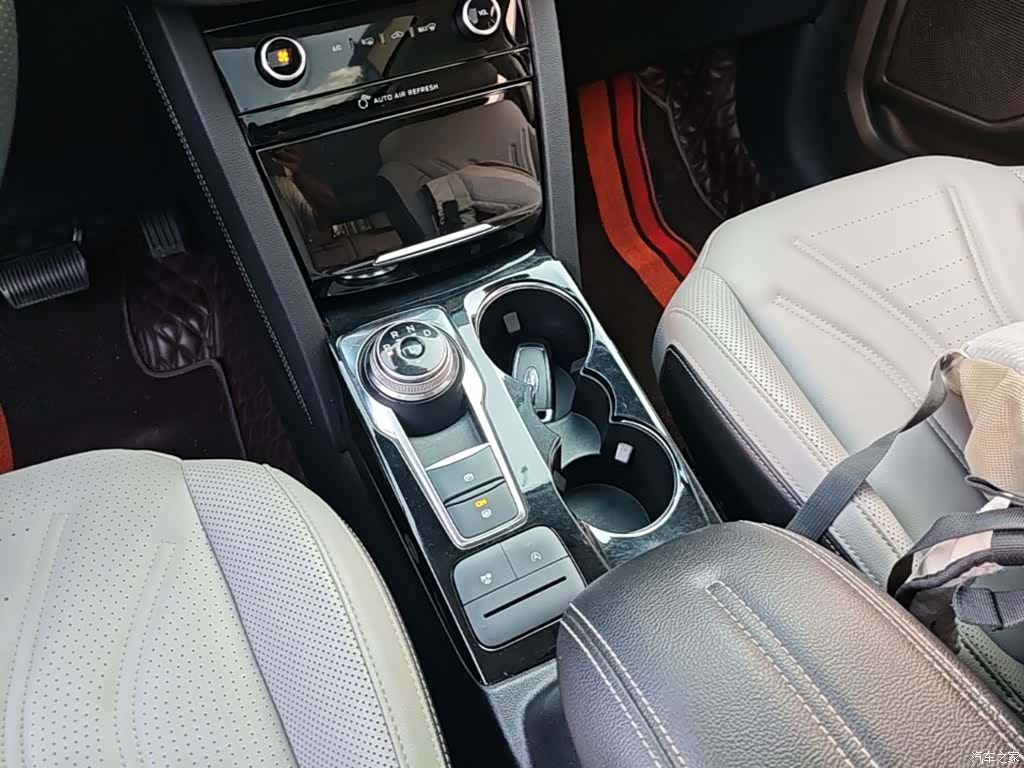 Ford Escape, 2023 14