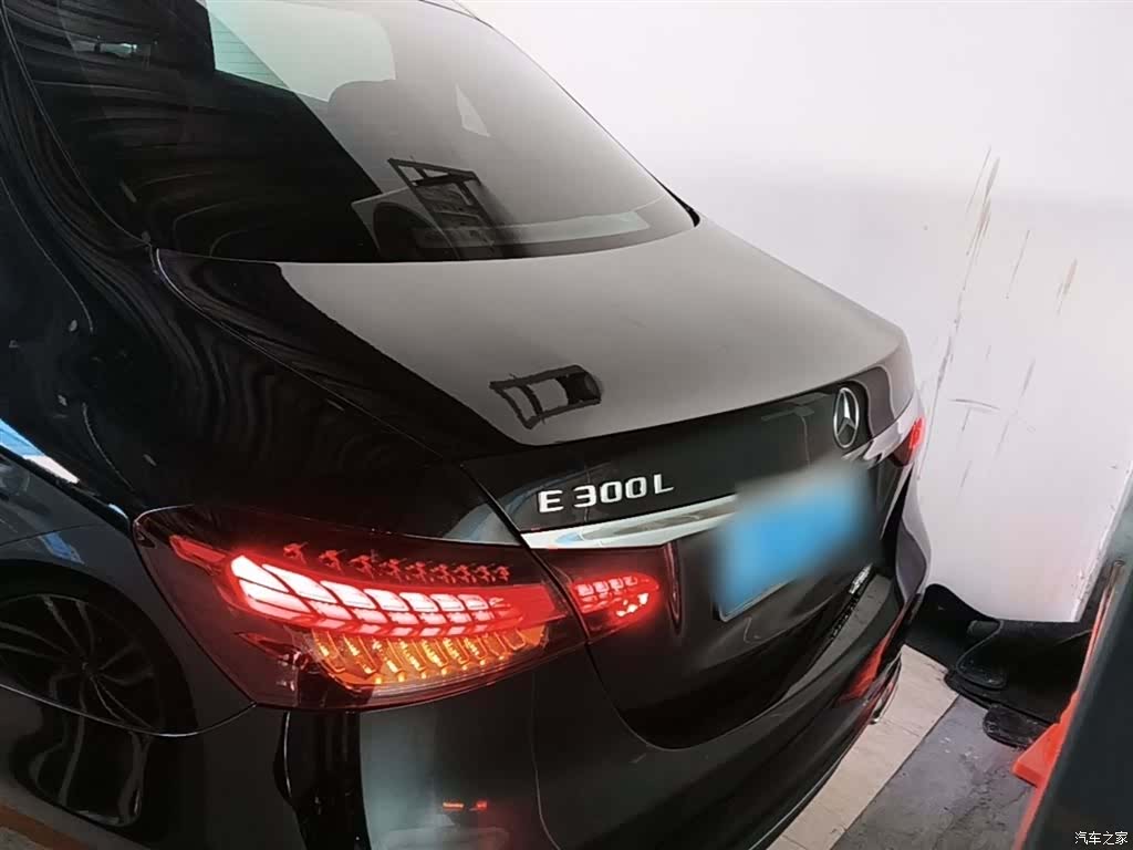 Mercedes-Benz E-Class, 2023 6