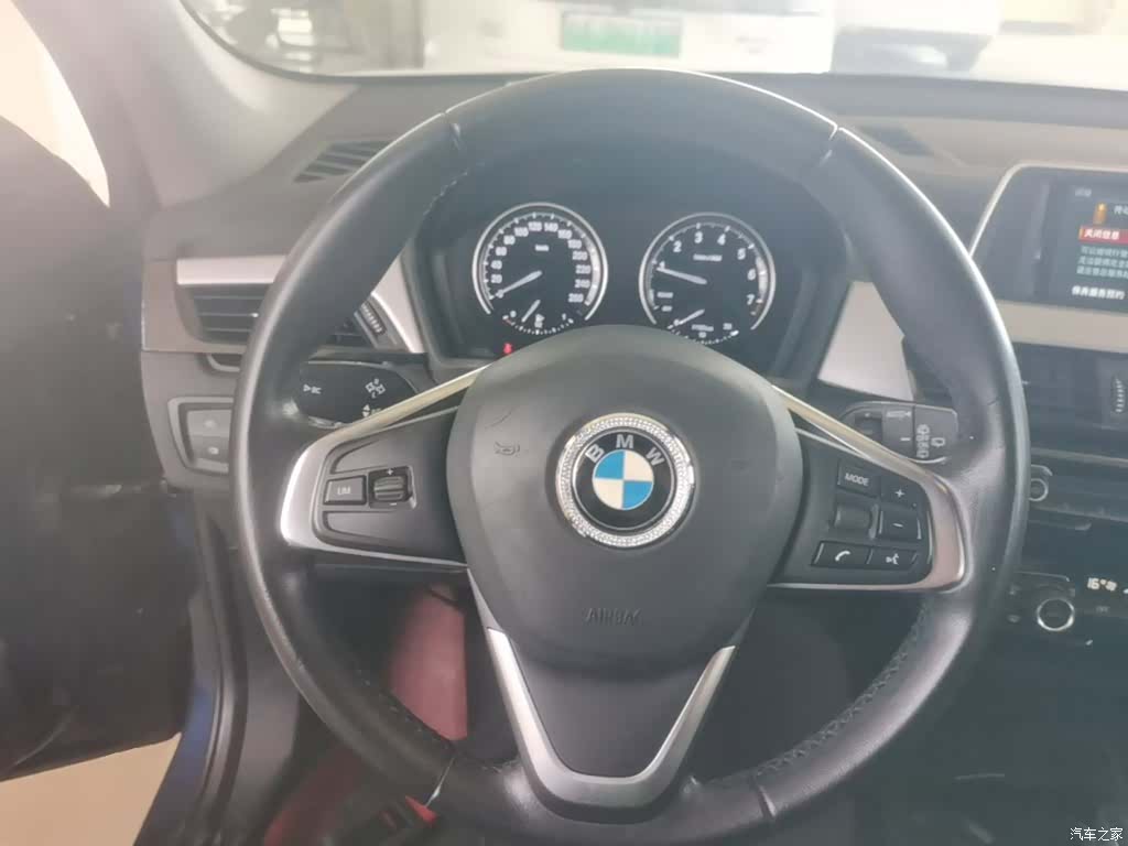 BMW X1, 2019 11