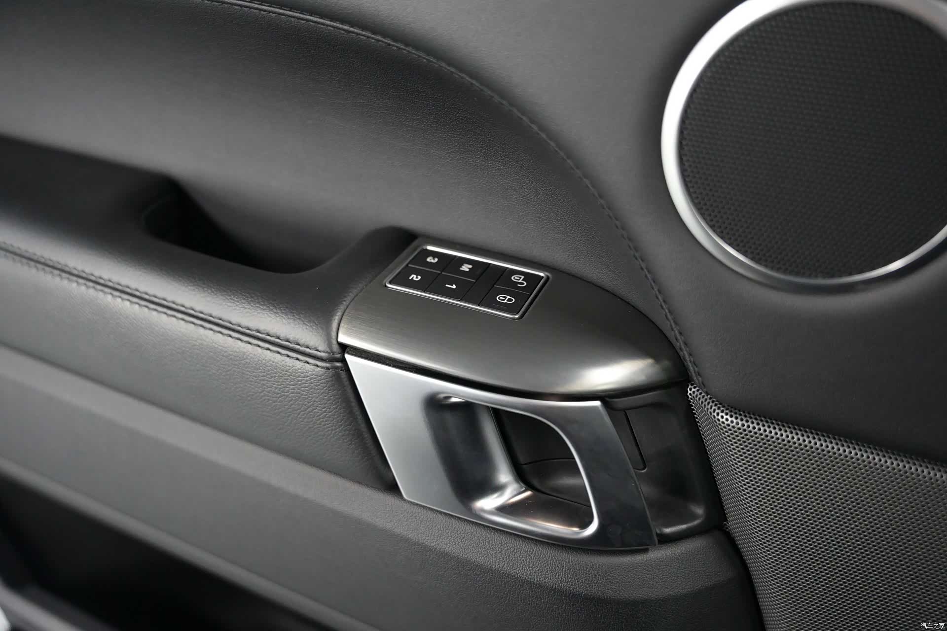Land Rover Range Rover, 2018 11
