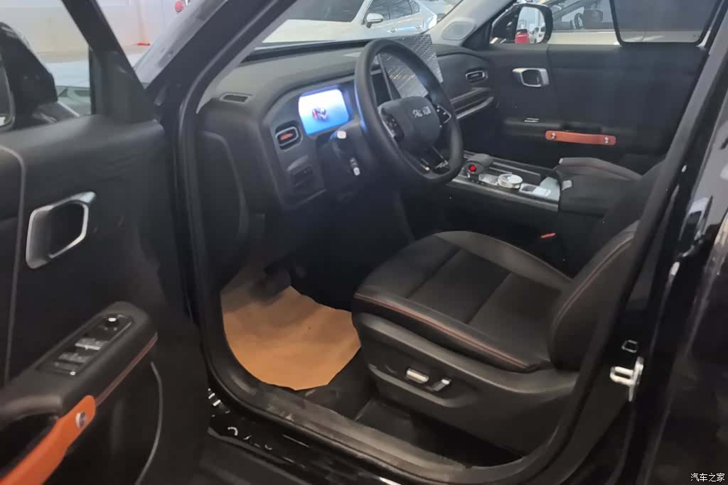 BAIC BJ30, 2025 9