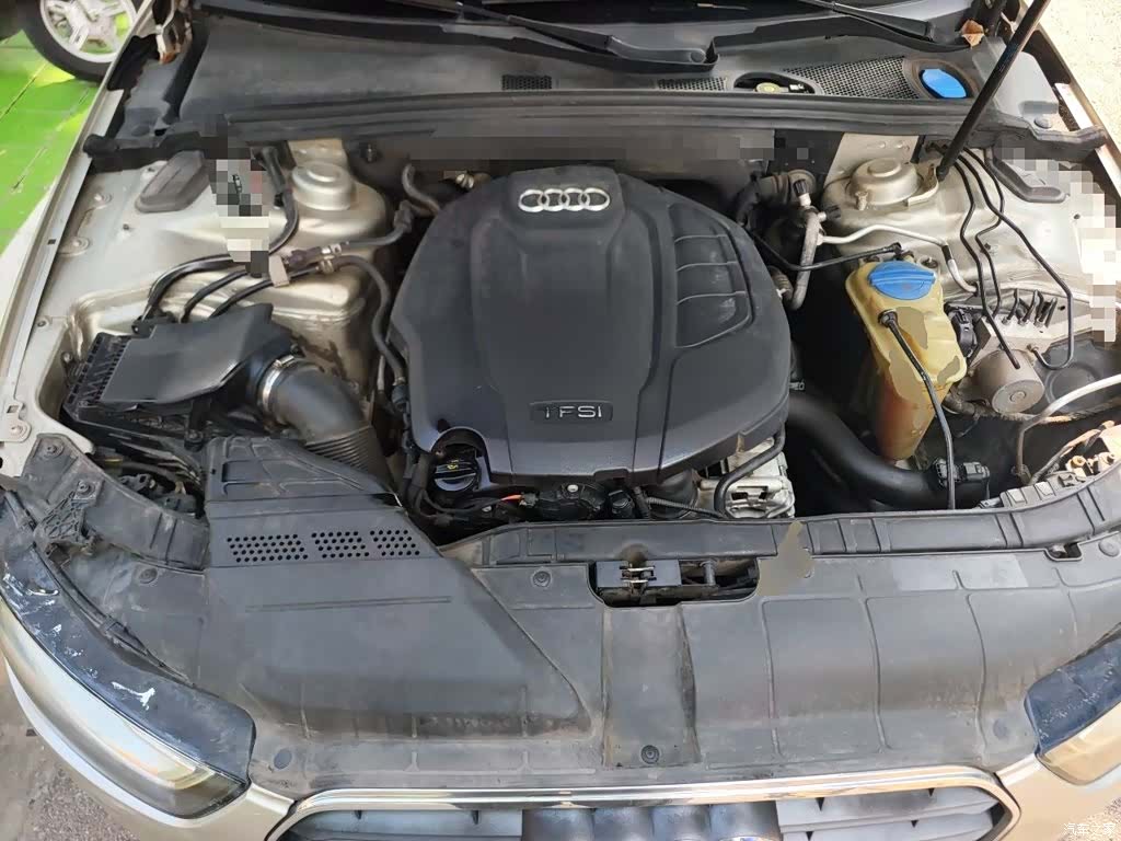 Audi A4L, 2015 11