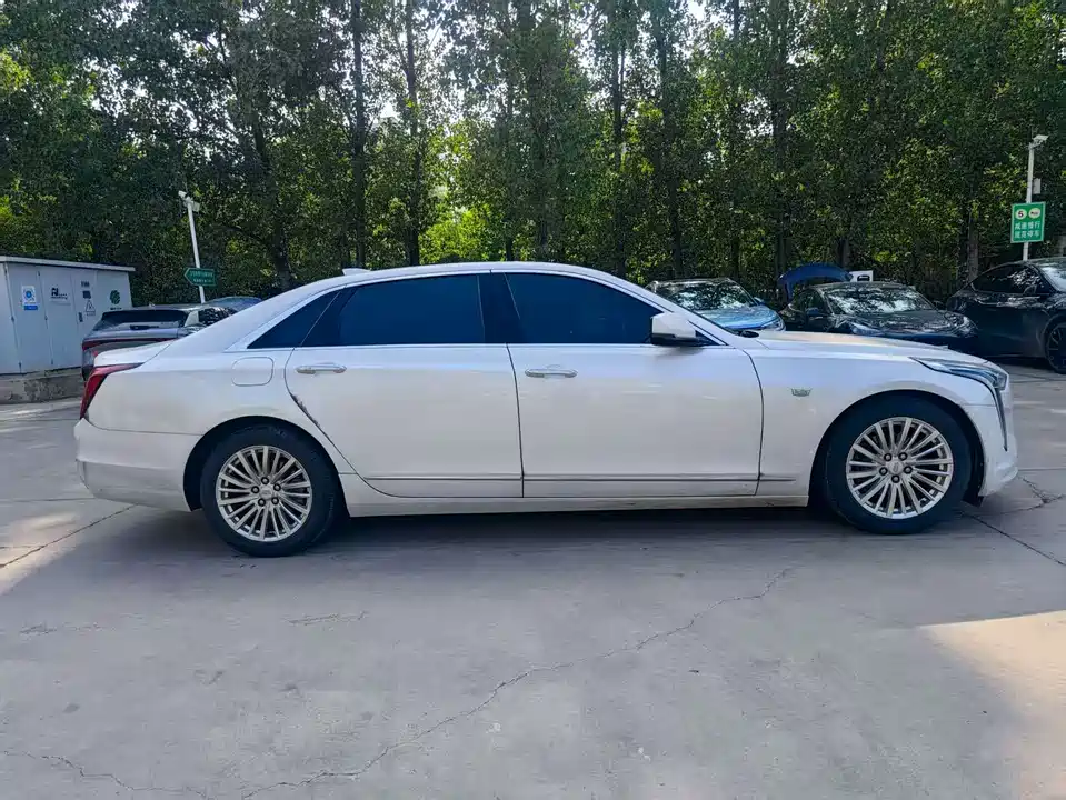 Cadillac CT6