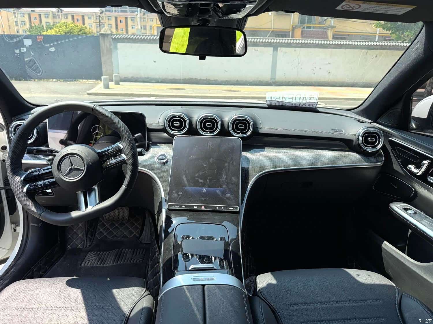 Mercedes-Benz C-Class, 2024 все фото