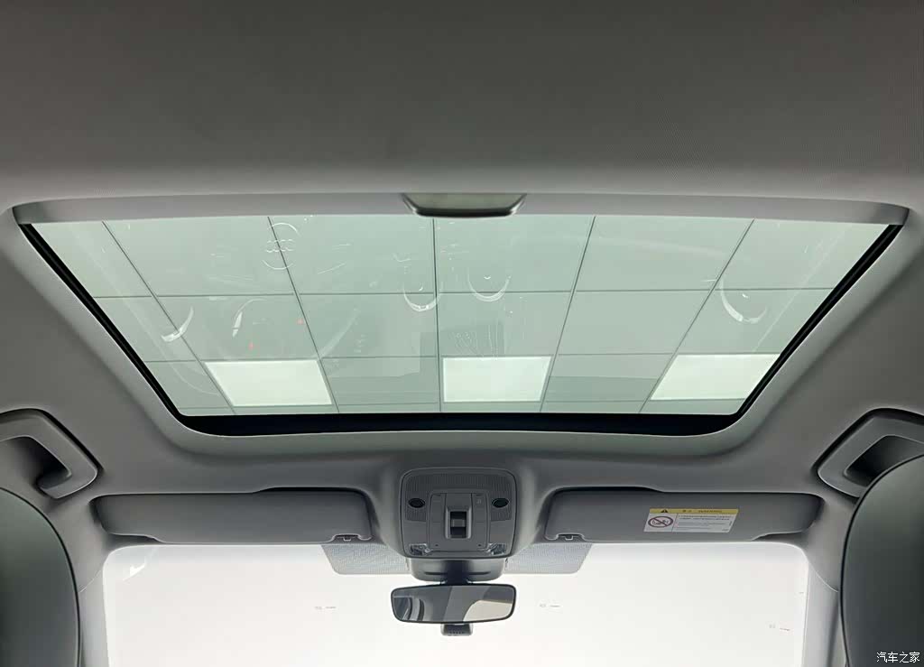 Audi Q2L, 2022 18