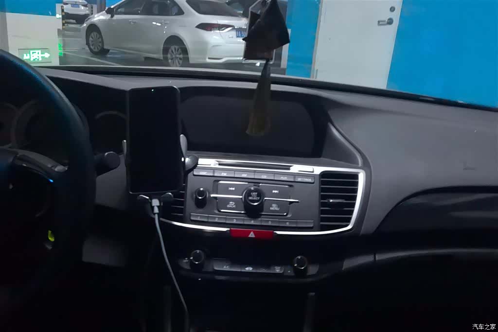 Honda Accord, 2018 13