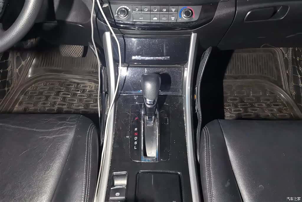 Honda Accord, 2018 16