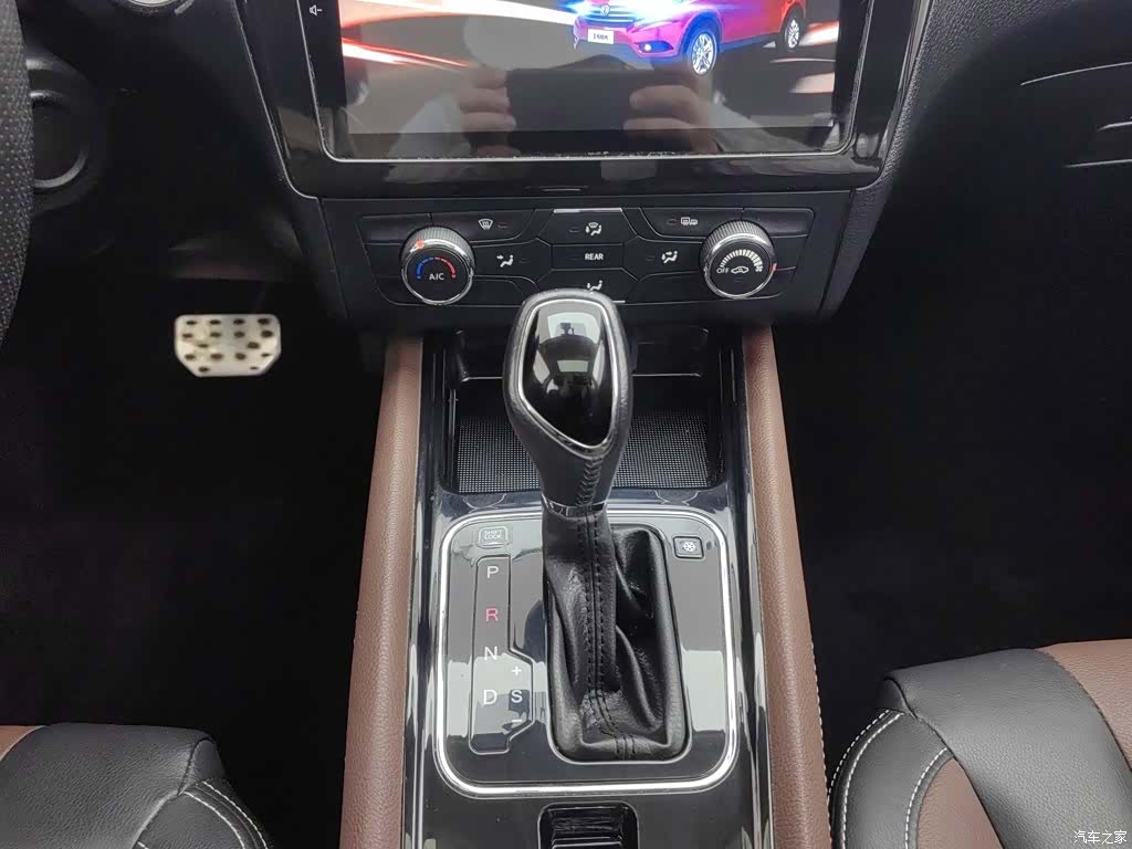 DongFeng 580, 2018 13