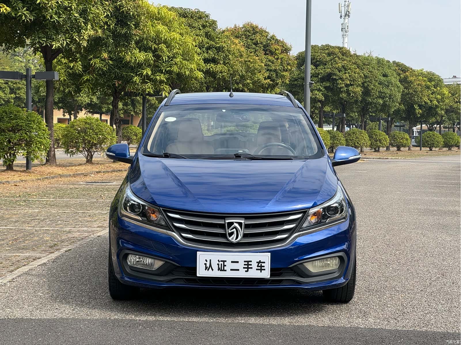 Wuling 310W, 2018 2