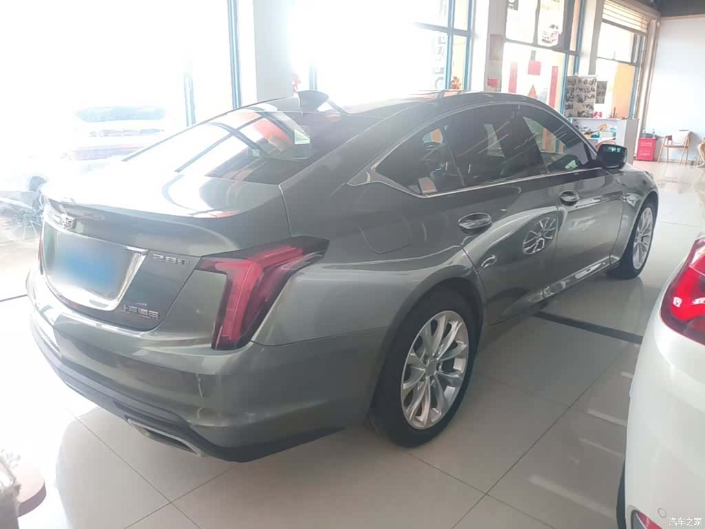 Cadillac CT5, 2023 7
