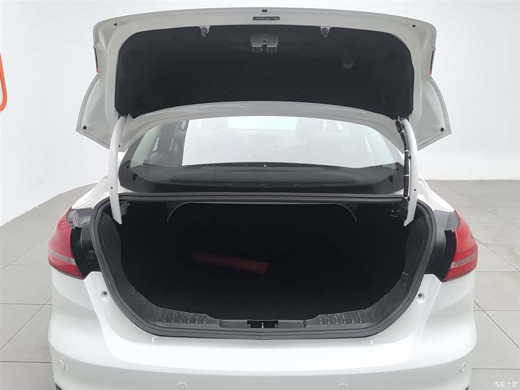 Ford Focus, 2016 16