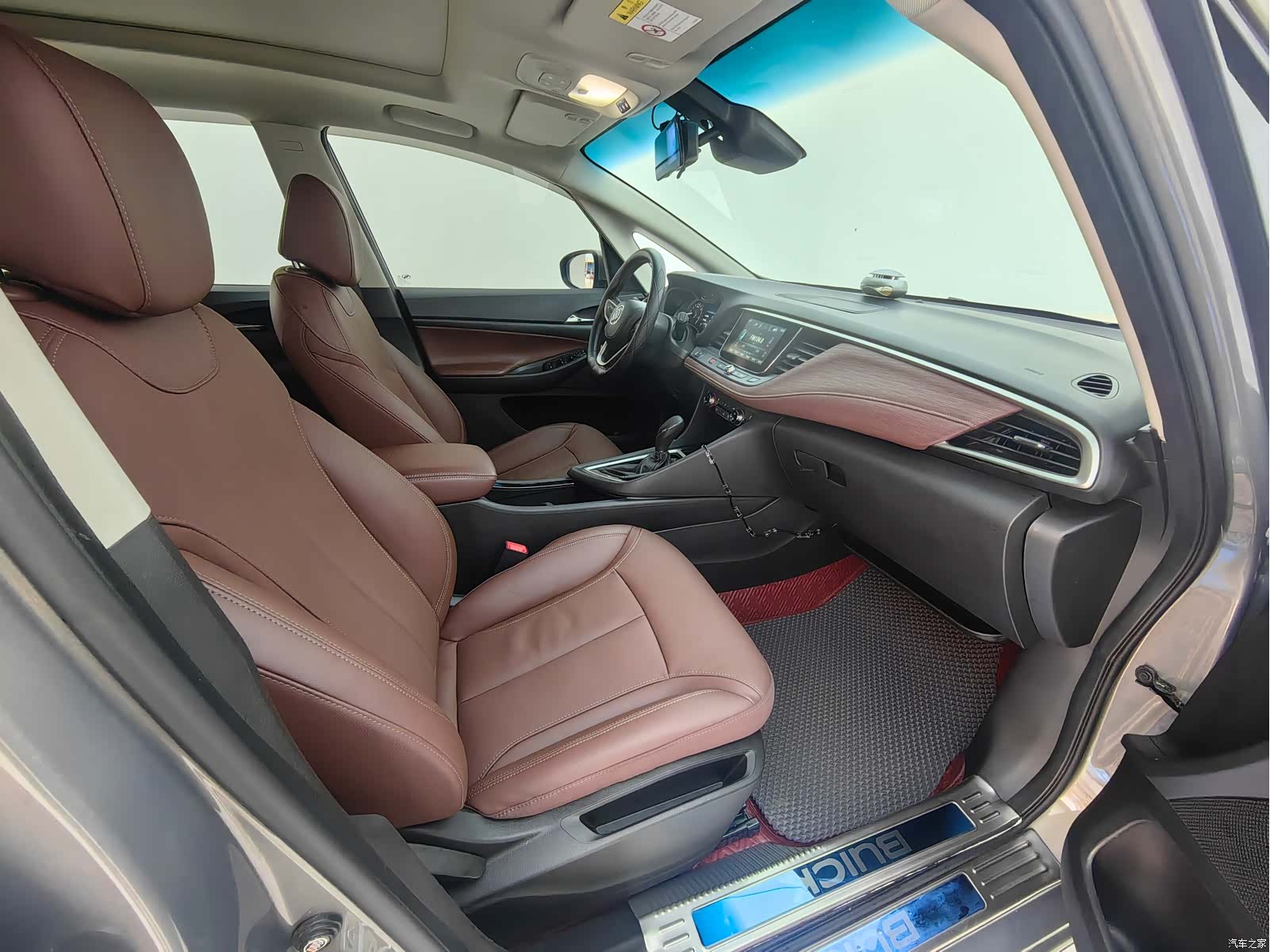Buick GL6, 2021 12