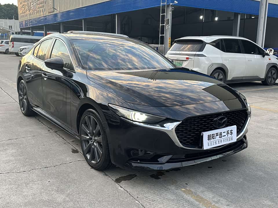 Mazda 3 Angkesaila