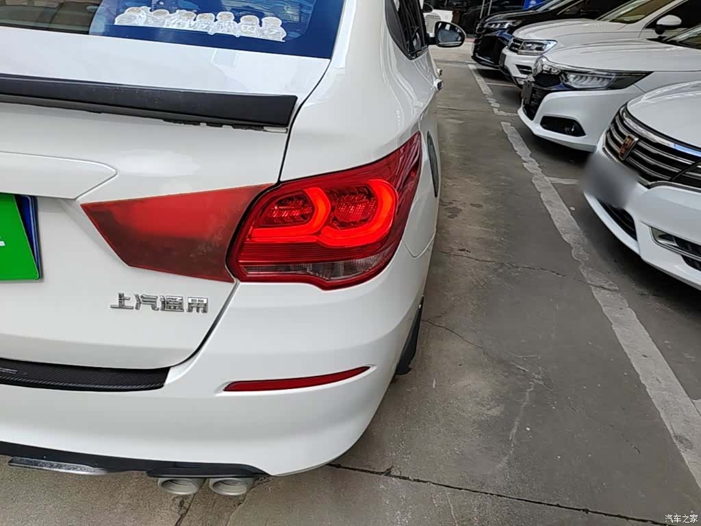Chevrolet 320, 2018 8
