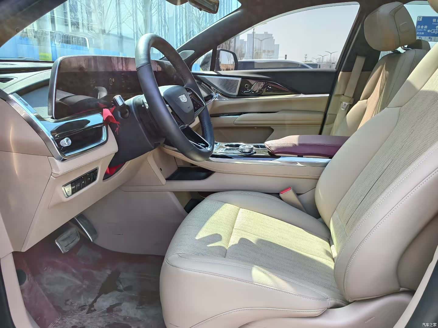 Cadillac XT5, 2025 все фото